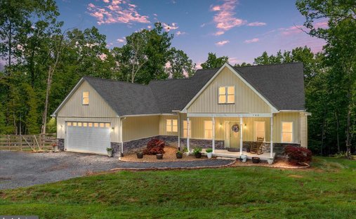 House in Front Royal, Virginia, United States 1