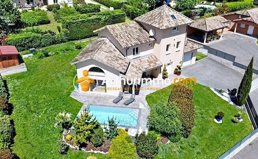 House in Oiselet la Grive, Bourgoin-Jallieu, France 1