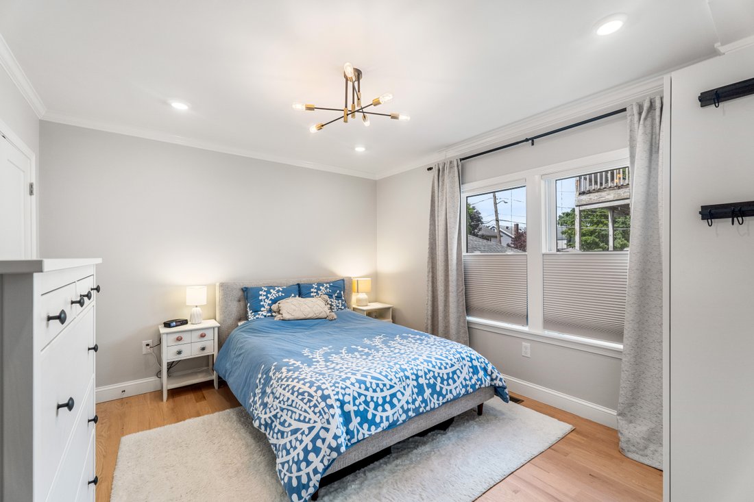 Condo in Watertown, Massachusetts, United States 5 - 18046129