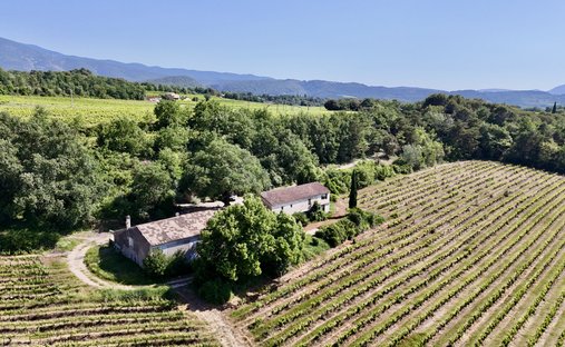 House in Mollans-sur-Ouveze, Auvergne-Rhône-Alpes, France 1