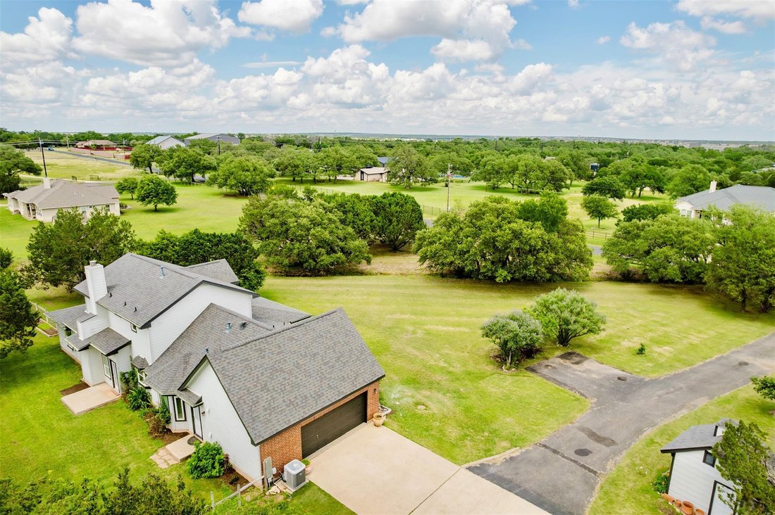 House in Leander, Texas, United States 4 - 18041468