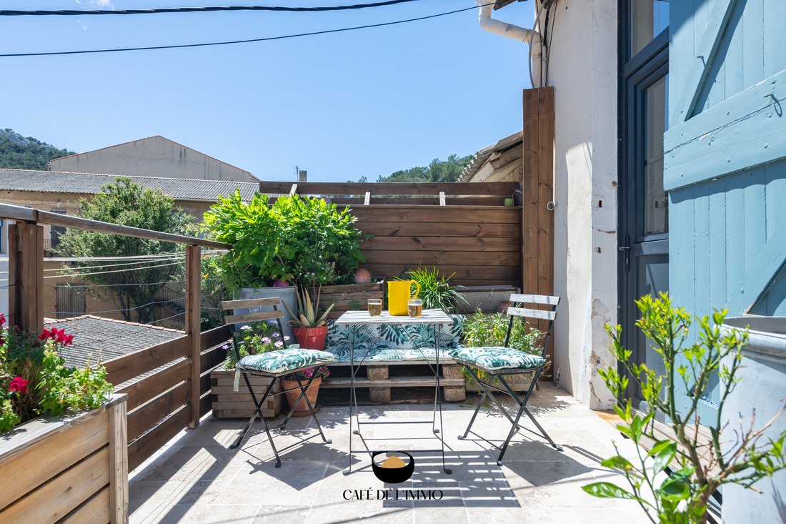 Apartment in Pointe Rouge, 8e Arrondissement, Marseille 4 - 18037347