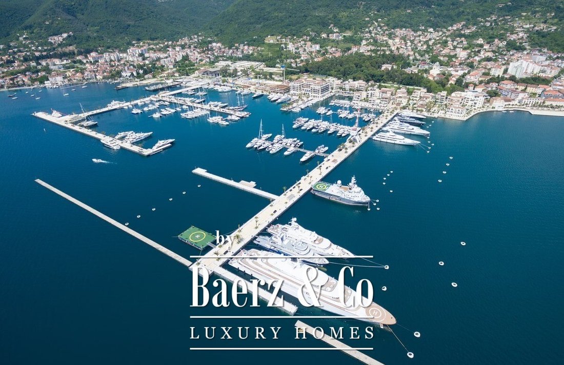 Apartment in Tivat, Tivat Municipality, Montenegro 2 - 15275211
