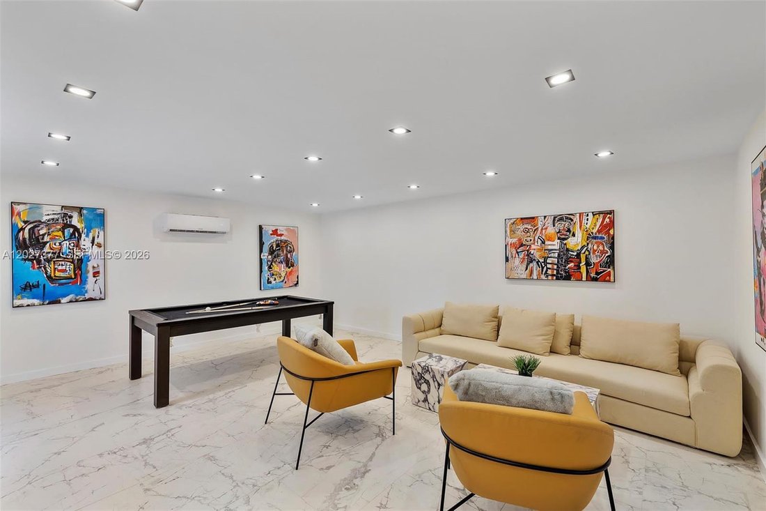 House in Miami, Florida, United States 3 - 18036188