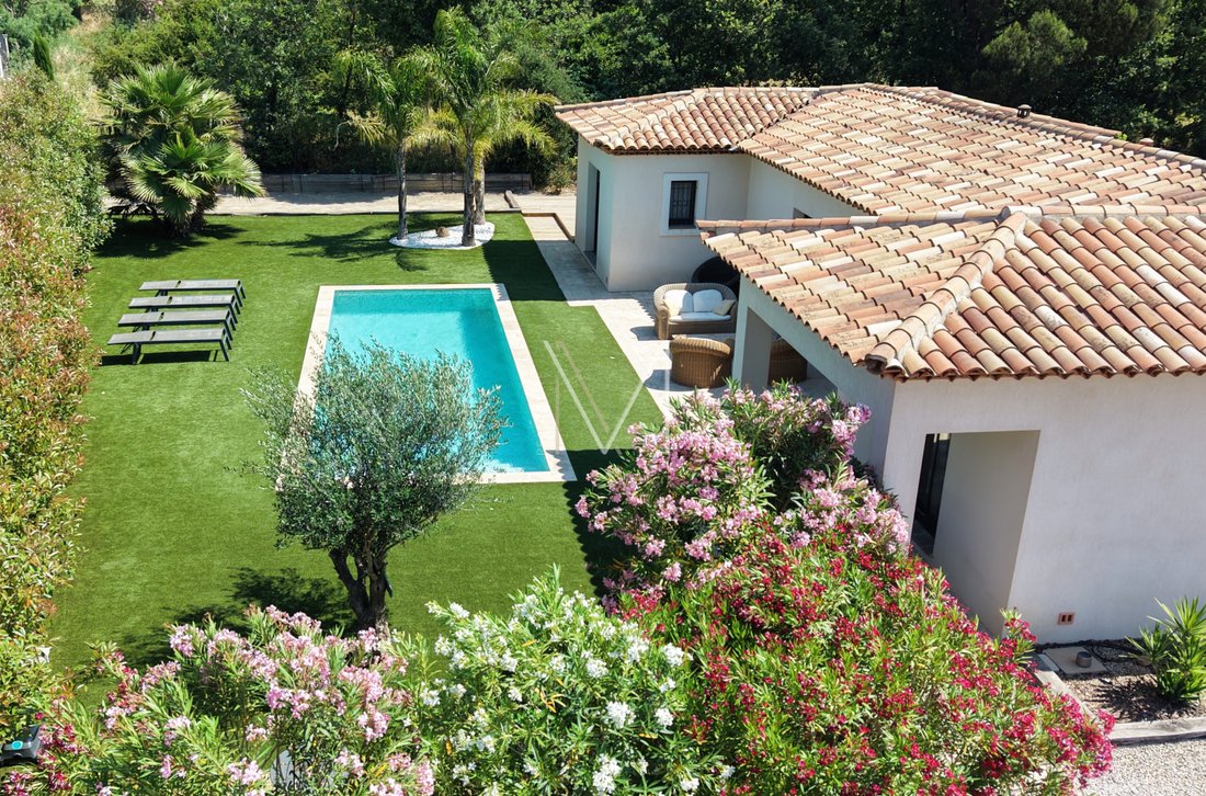 Villa in Le Plan-de-la-Tour, Provence-Alpes-Côte d'Azur, France 4 - 16247063