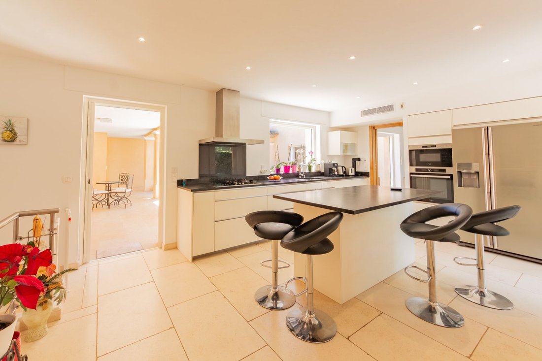 Villa in Ville-Les Saquedes-Le Bouillonnet, Sainte-Maxime, France 5 - 18036674