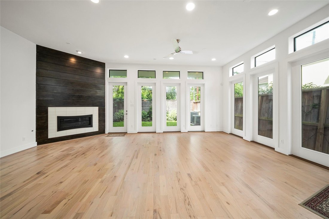 House in Houston, Texas, United States 4 - 18048523