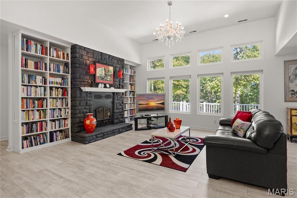 House in Sunrise Beach, Missouri, United States 5 - 18040776