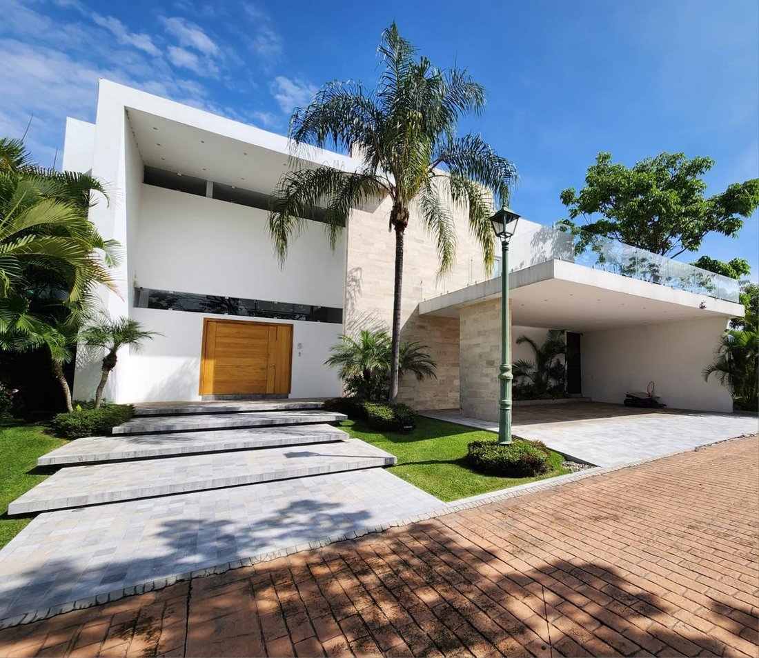 House in Cuernavaca, Morelos, Mexico 1 - 18035945