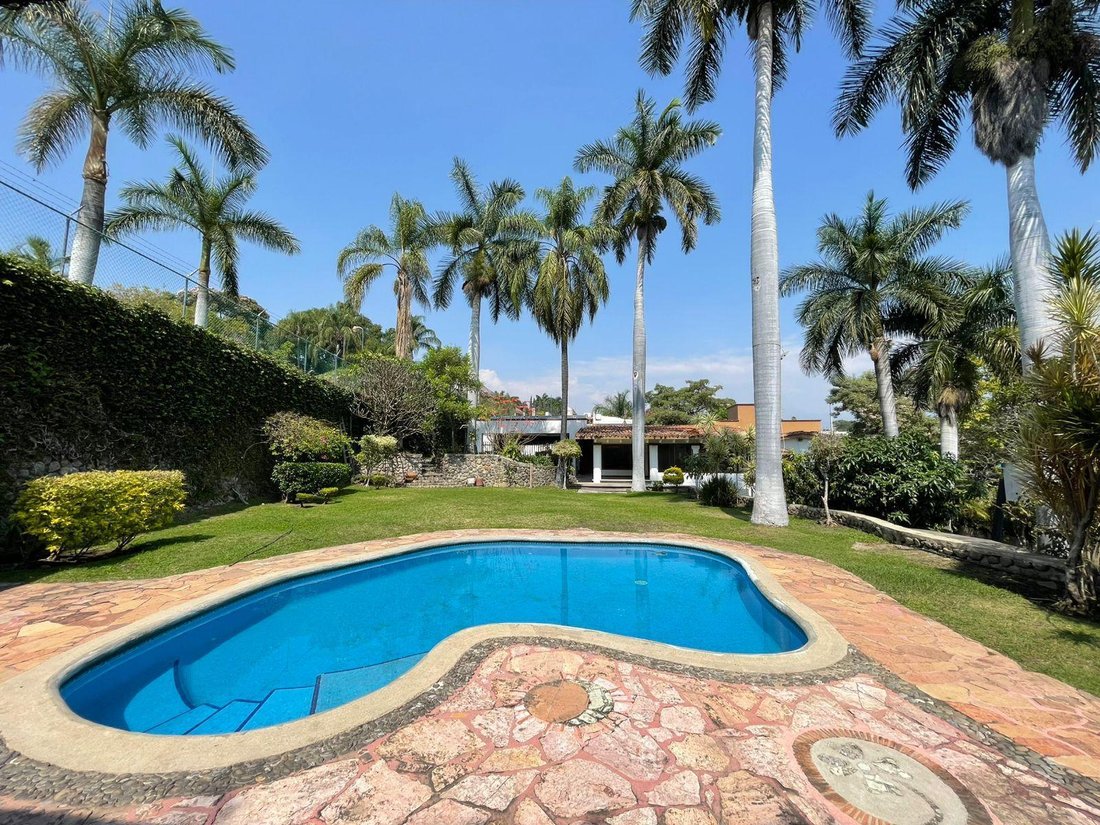Land in Cuernavaca, Morelos, Mexiko 1 - 18042561