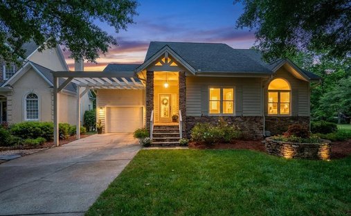 House in New London, North Carolina, United States 1