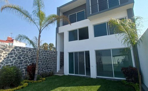 House in Temixco, Morelos, Mexico 1