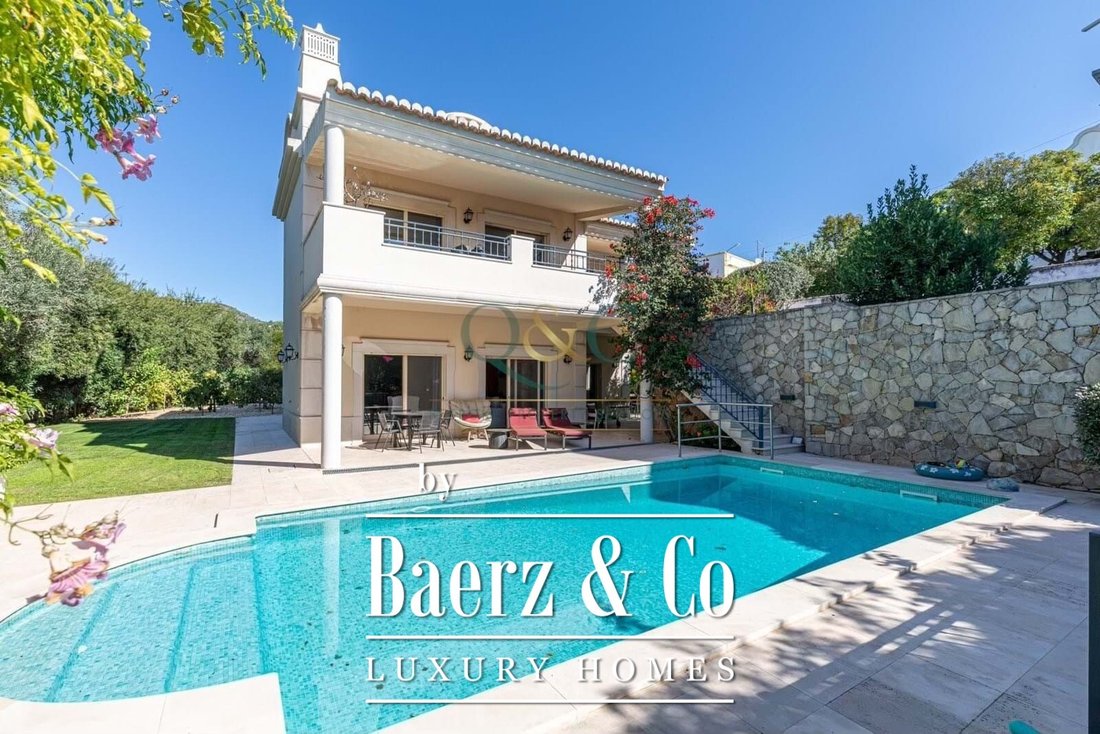 Villa in Santa Barbara de Nexe, Algarve, Portugal 1 - 14854357
