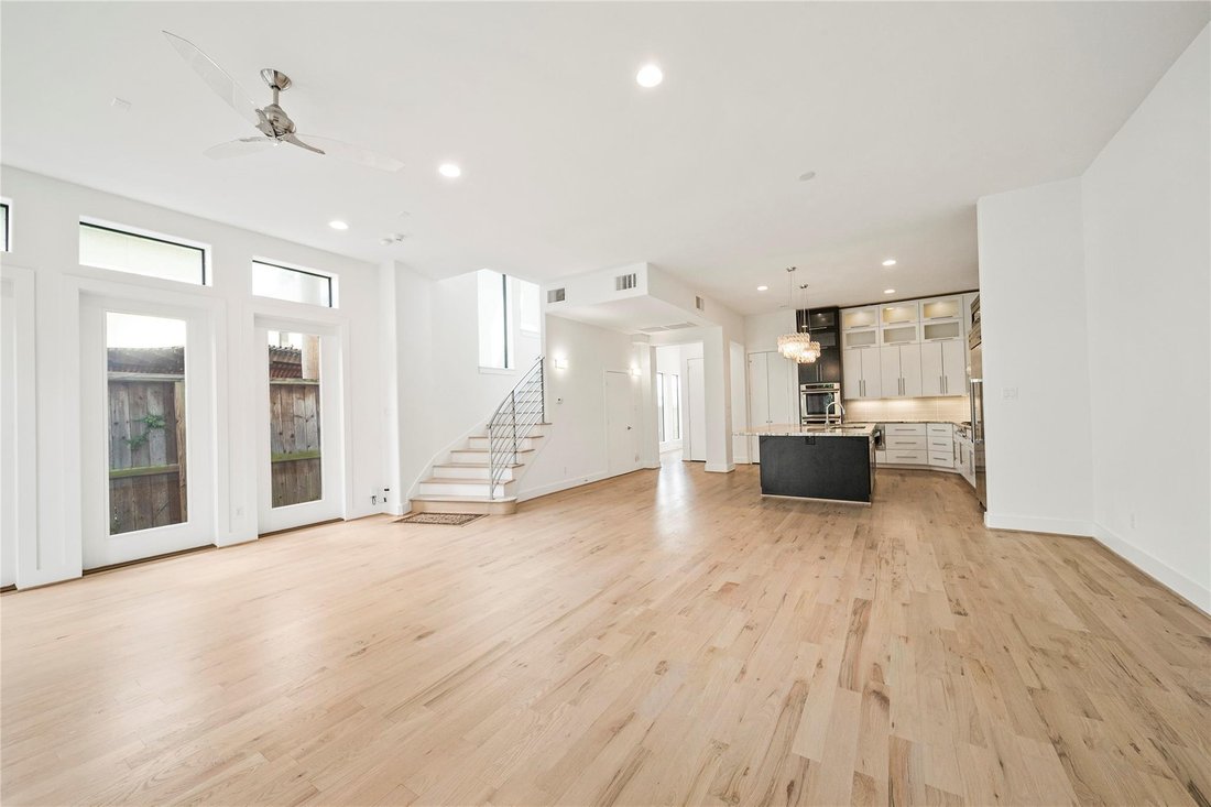 House in Houston, Texas, United States 5 - 18048523