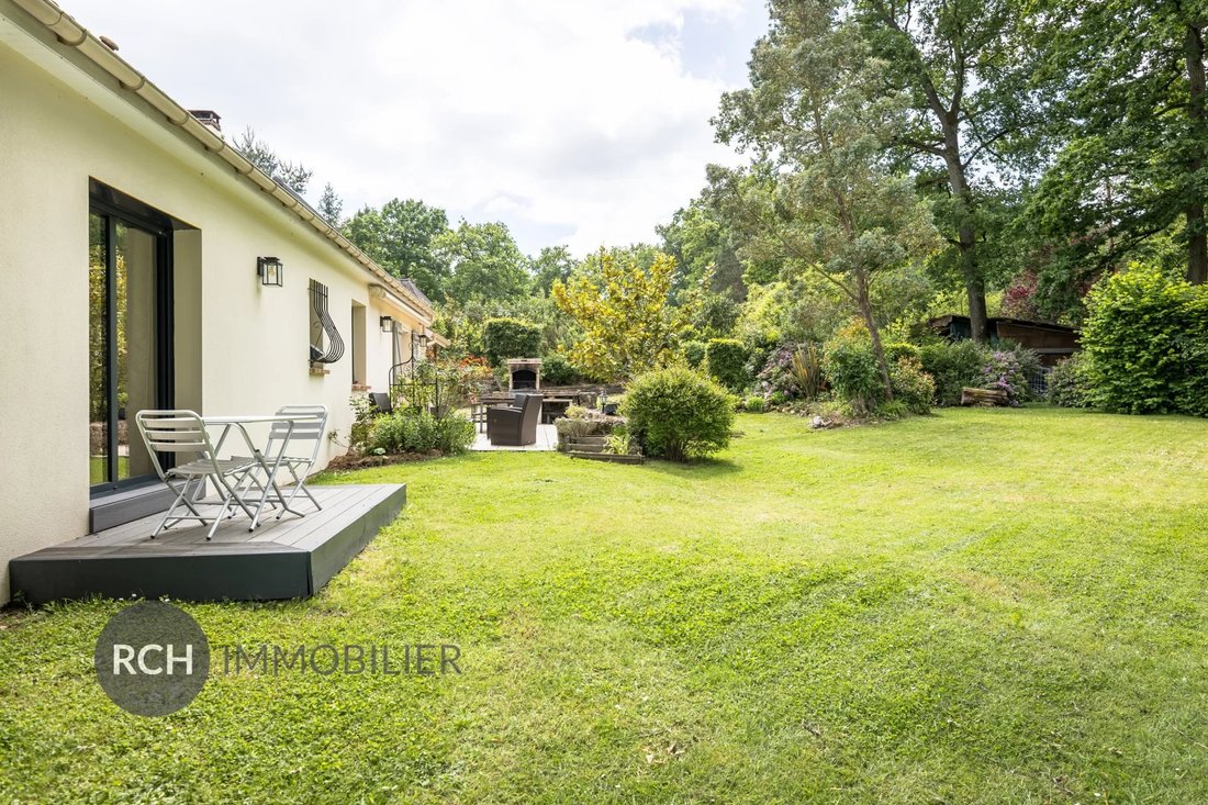 House in Gambais, Ile-de-France, France 4 - 18046725