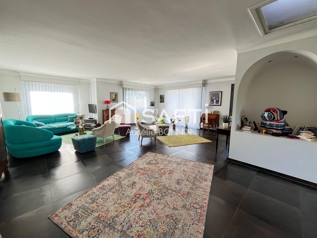 House in Talence, Nouvelle-Aquitaine, France 1 - 18050657