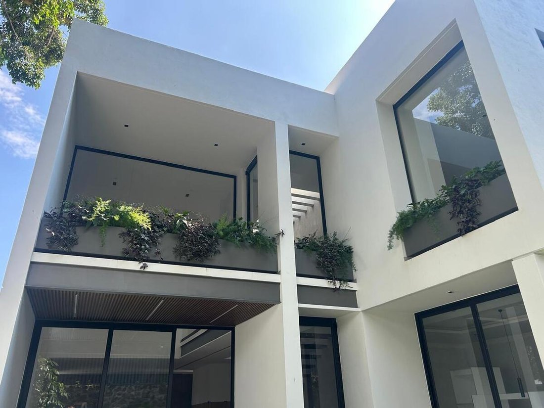 House in Cuernavaca, Morelos, Mexico 4 - 18042679