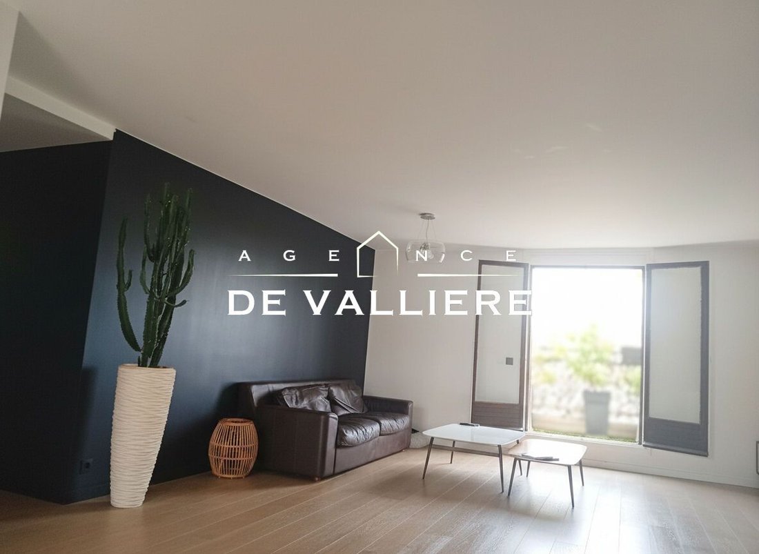Apartment in Invalides, Paris 7e Arrondissement, Paris 2 - 18047109