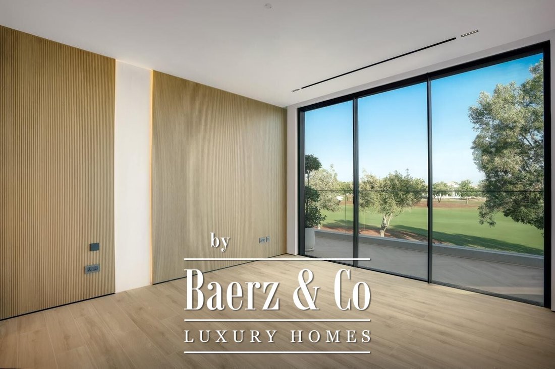 Villa in Jumeirah Golf Estates, Dubai, United Arab Emirates 5 - 15183337