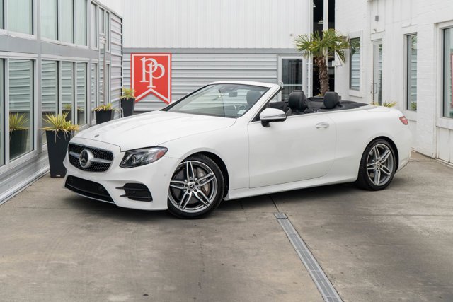 Cabriolet in Bellevue, WA, United States 2 - 17894476