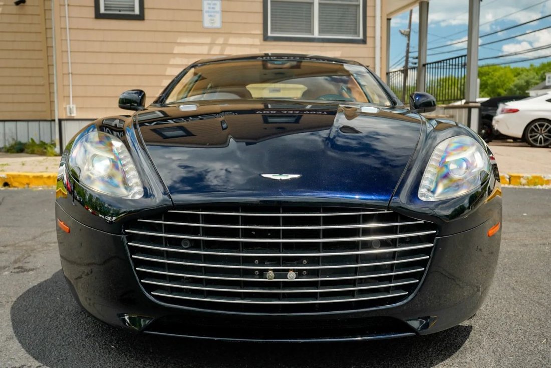 Sedan in Atlantic Highlands, NJ, United States 2 - 18039198