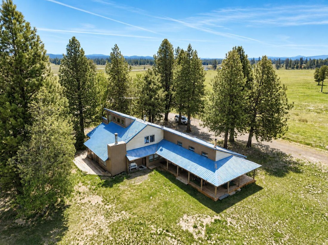 House in La Pine, Oregon, United States 1 - 18040532
