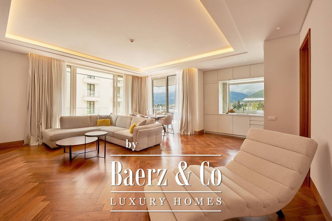 Apartment in Tivat, Tivat Municipality, Montenegro 1 - 15275211