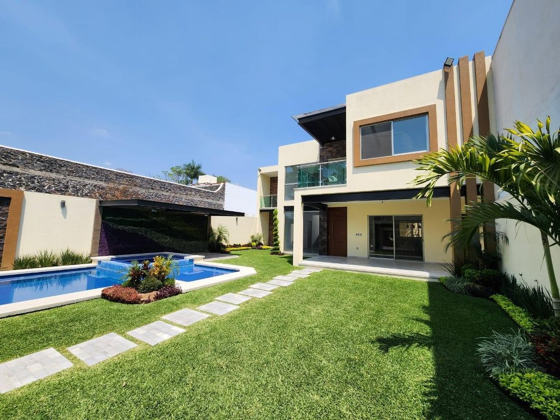 House in Cuernavaca, Morelos, Mexico 3 - 18042422