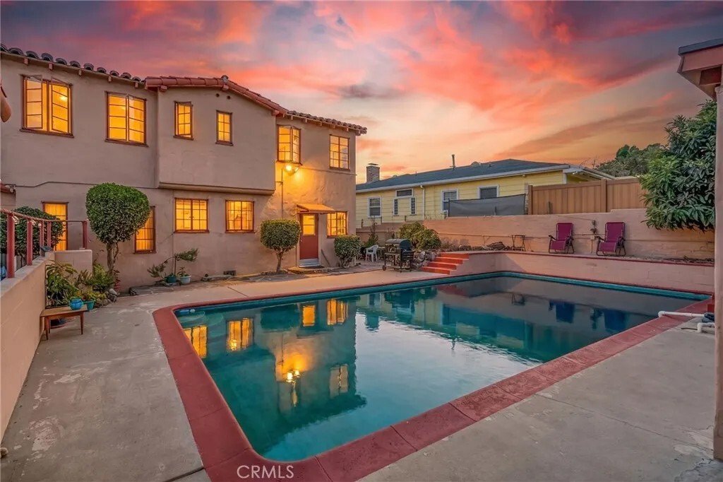 House in Los Angeles, California, United States 3 - 18050001