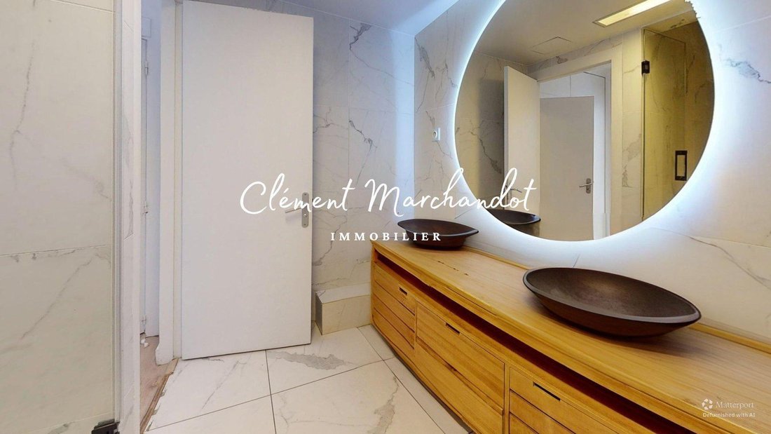 Apartment in Hoche-Friedland, Paris 8e Arrondissement, Paris 5 - 17551146