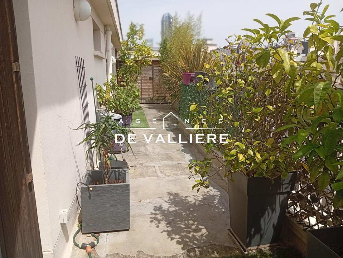 Apartment in Invalides, Paris 7e Arrondissement, Paris 4 - 18047109