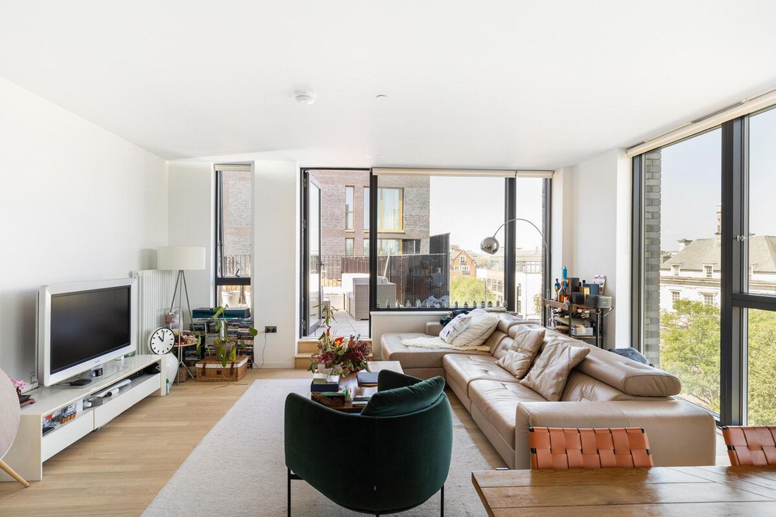Apartment in Brentford, Hounslow, England 5 - 18044637