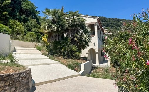 Villa a Villaggio-Cros de Caste-Coupiere-Mont Gros, Roccabruna, Francia 1