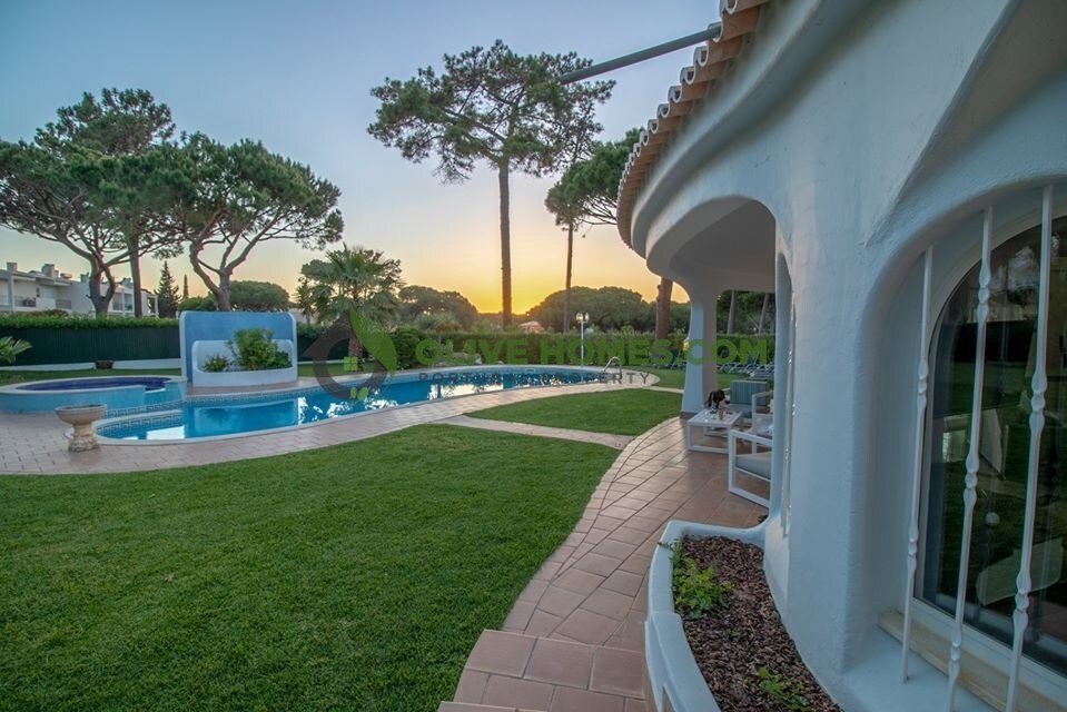 Villa in Vilamoura, Quarteira, Algarve 4 - 18039260