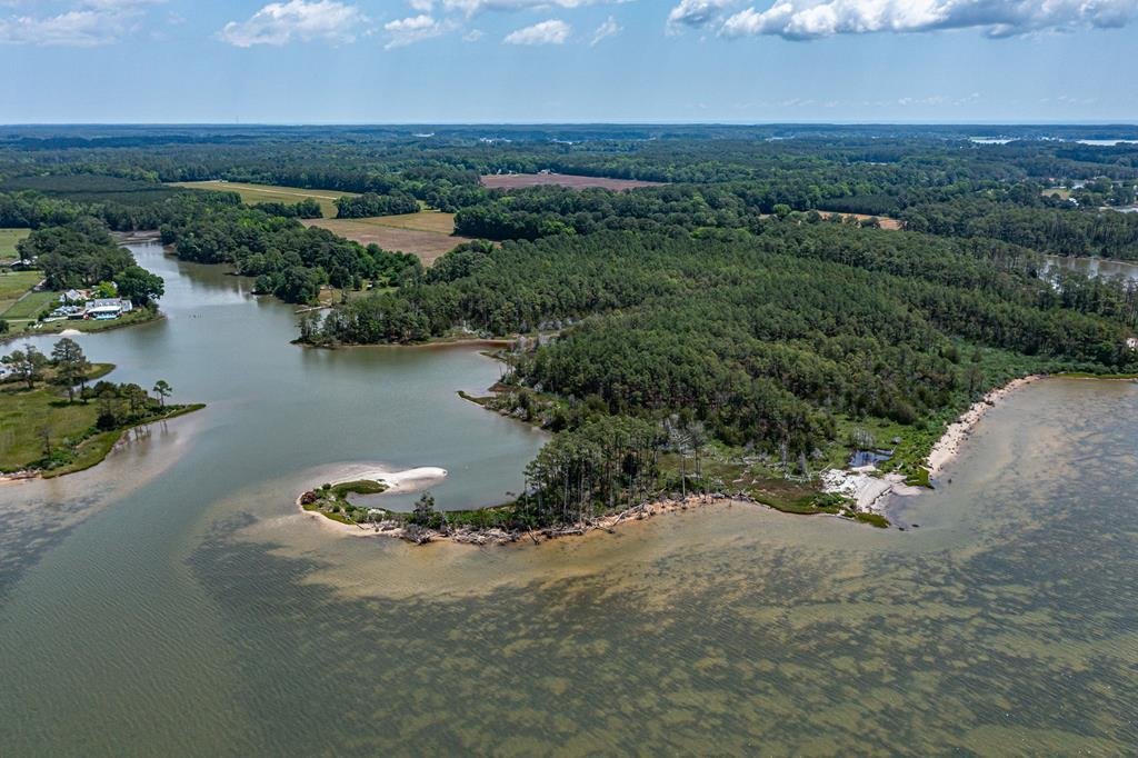 Land in North, Virginia, United States 1 - 18045530