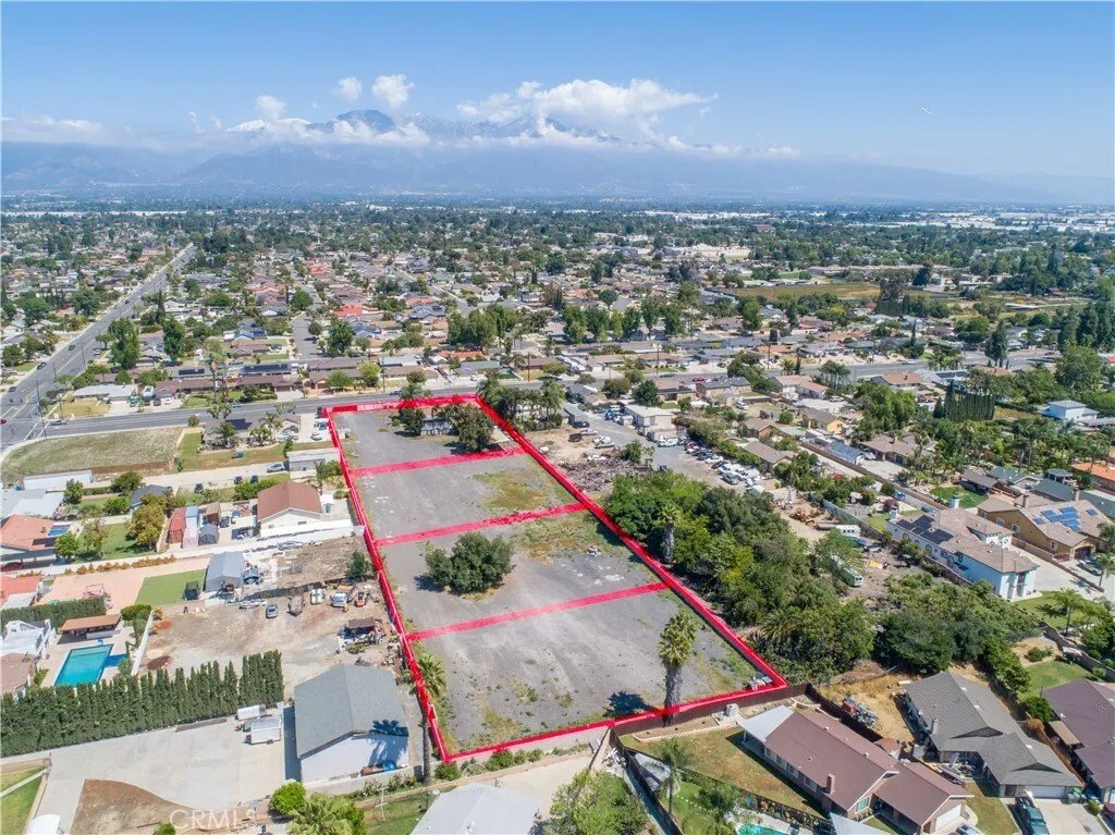 House in Ontario, California, United States 3 - 17716999
