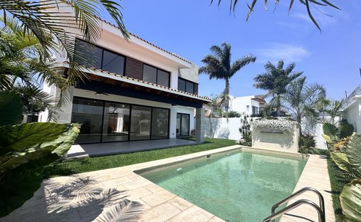 Casa en Fraccionamiento Club de Golf Paraíso, Morelos, México 1