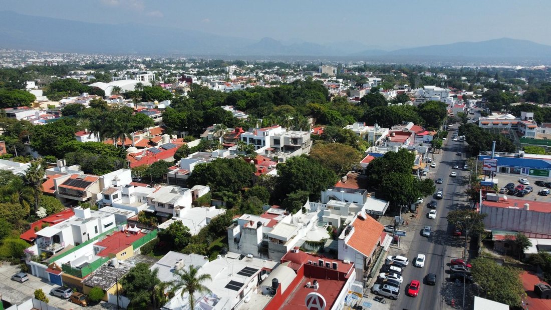 Land in Cuernavaca, Morelos, Mexico 1 - 18042597