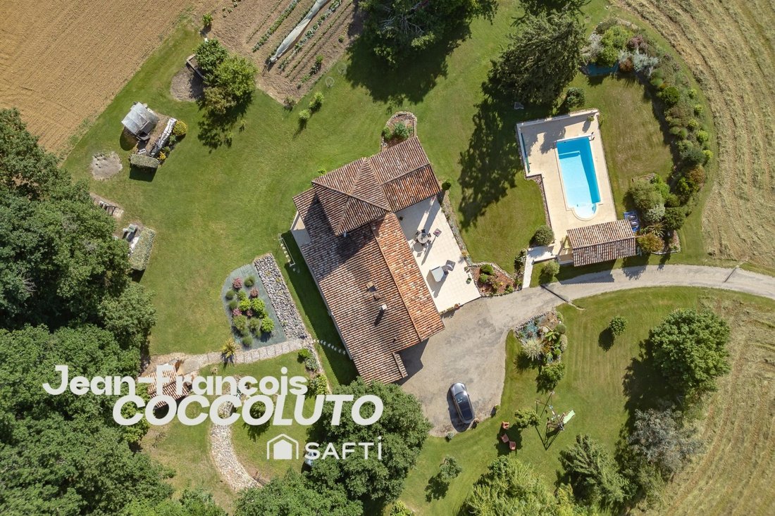 House in Pujols, Nouvelle-Aquitaine, France 2 - 18050636