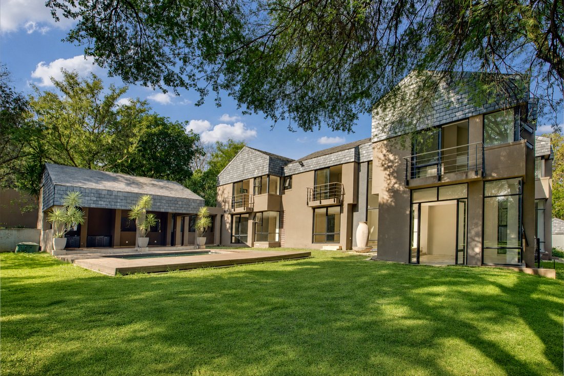 House in Broadacres, Gauteng, South Africa 1 - 18039231