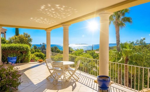 Villa in Les Issambres, Roquebrune-sur-Argens, France 1