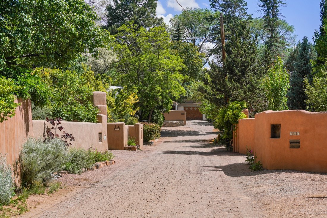 House in Santa Fe, New Mexico, United States 2 - 18043863