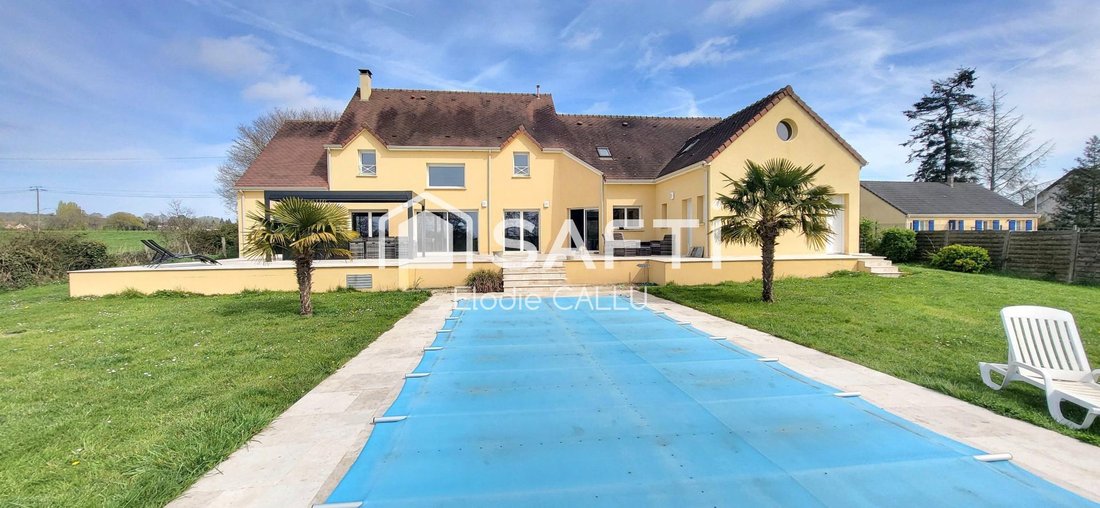 House in La Loupe, Centre-Val de Loire, France 1 - 17654996