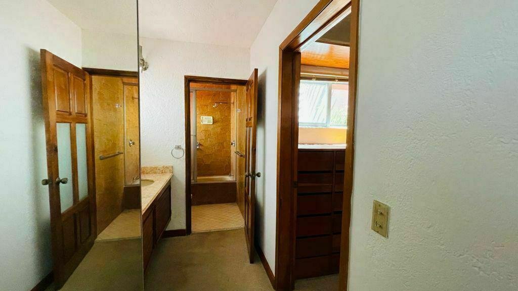 House in Cuernavaca, Morelos, Mexico 3 - 18042403