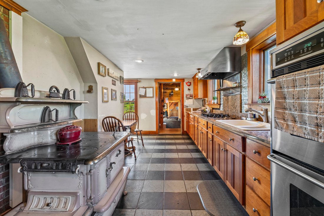 House in Wilton, Maine, United States 3 - 18042581