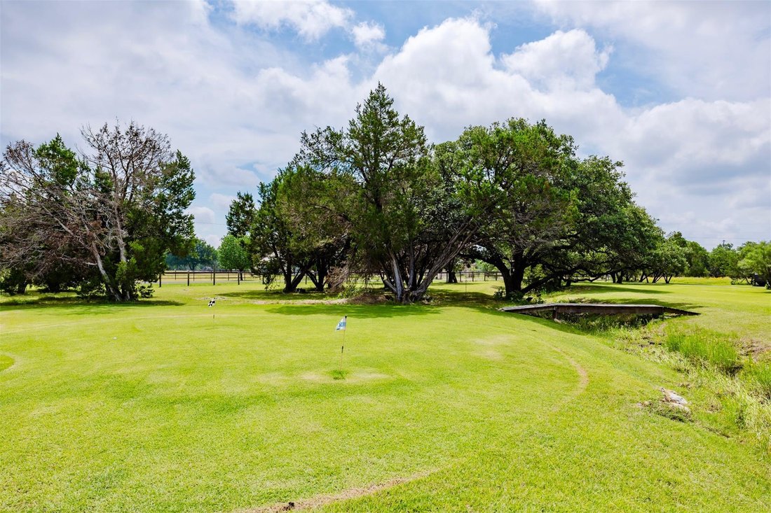 House in Leander, Texas, United States 5 - 18041468