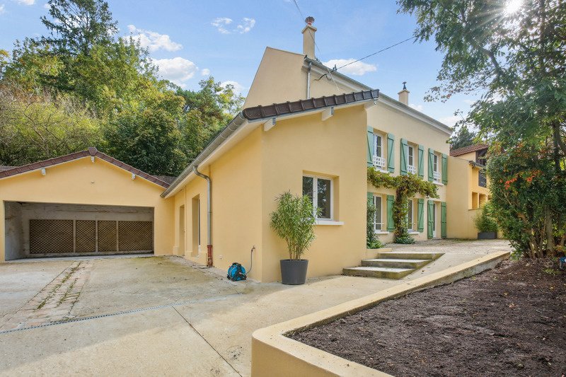 House in Gressets-Centre-Garenne-Bechevet, La Celle-Saint-Cloud, France 2 - 18037499