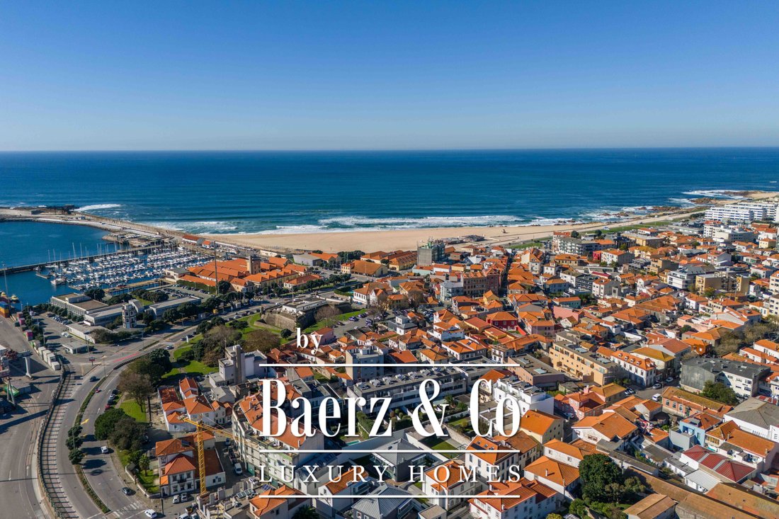 Villa in Matosinhos e Leca da Palmeira, Porto District, Portugal 2 - 16492029