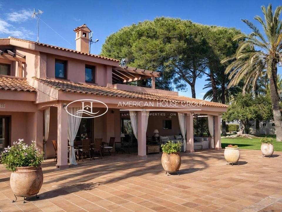 Chalet in Chiclana de la Frontera, Andalusia, Spain 1 - 18036211
