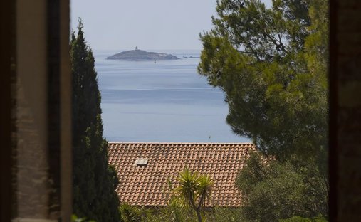 Haus in Six-Fours les Plages, Provence-Alpes-Côte d'Azur, Frankreich 1